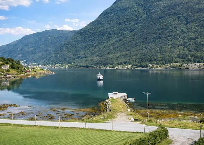 Private House On Cider Farm - Fjord, & Jetty * Sogndal