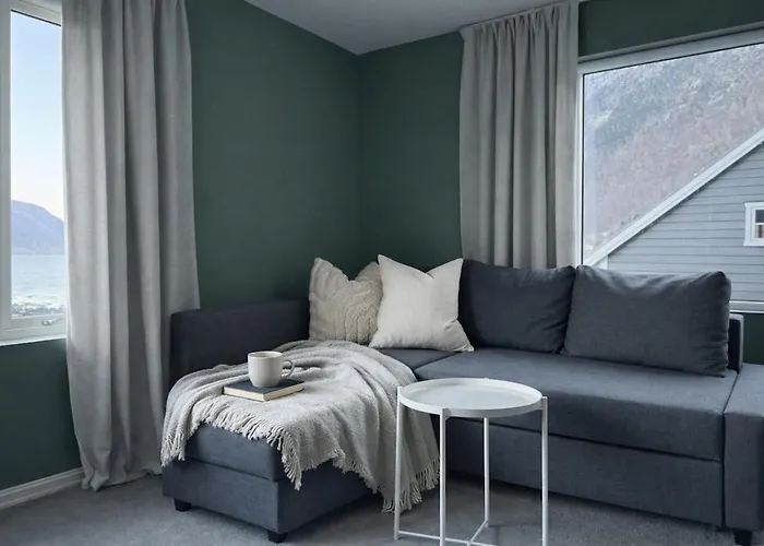 Private House On Cider Farm - Fjord, & Jetty Sogndal