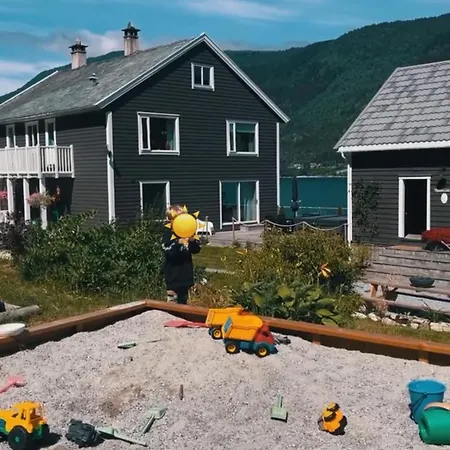 فيلة Private House On Cider Farm - Fjord, & Jetty سوغندال
