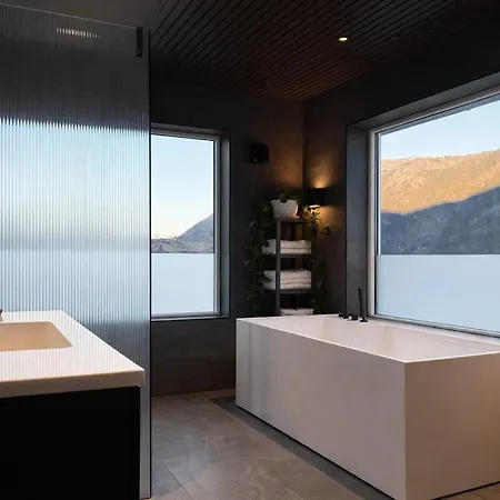 فيلة Private House On Cider Farm - Fjord, & Jetty *